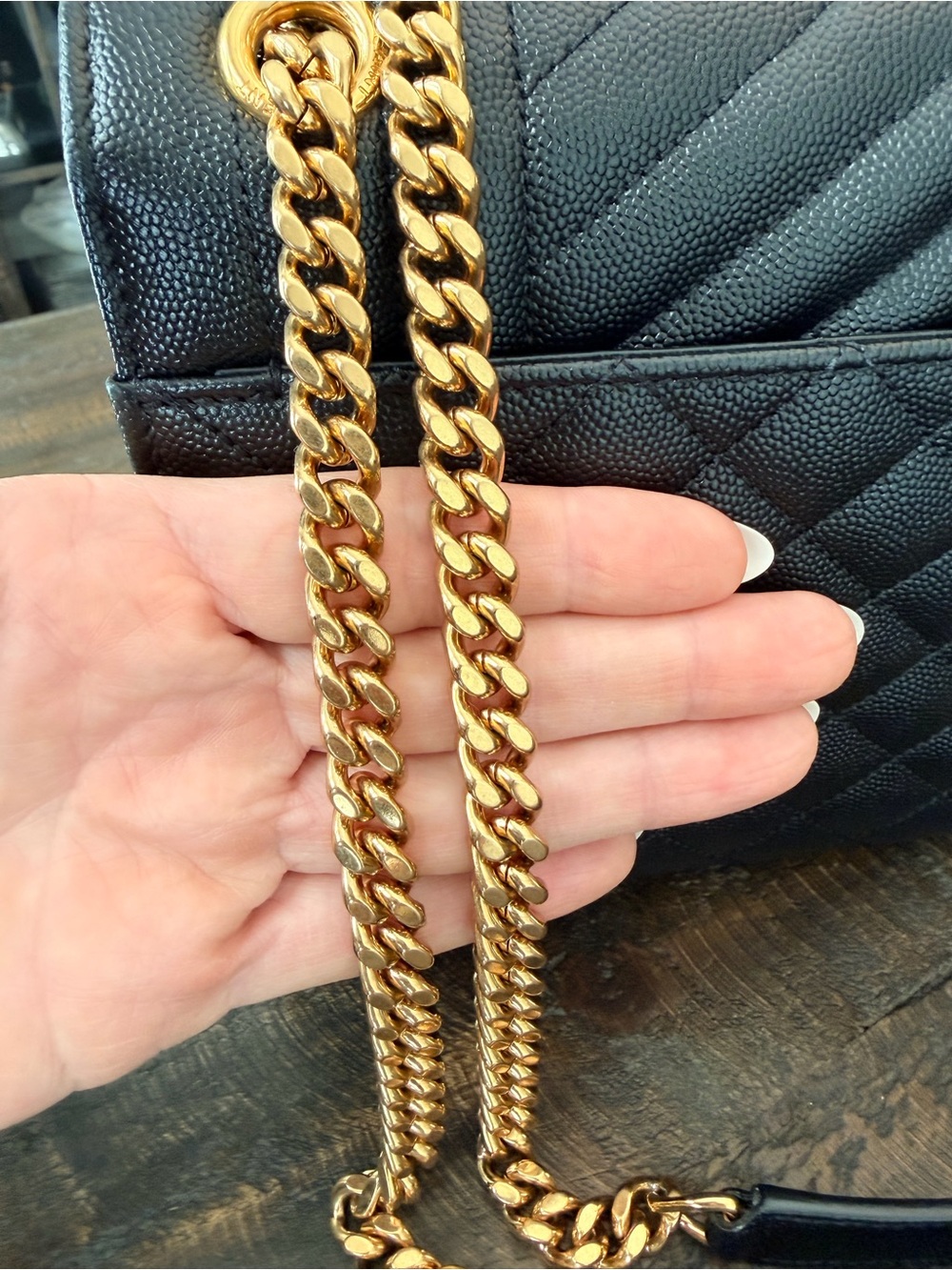 SAINT LAURENT ENVELOPE BAG MEDIUM 
IN QUILTED GRAIN DE POUDRE EMBOSSED LEATHER - Picture 10 of 16